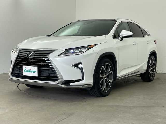 レクサス ＲＸ 200t バージョンL 兵庫県 2016(平28)年 6.7万km ソニッククォーツ ・パノラミックルーフ/・LEXUSsafety/・プリクラッシュセーフティ/・レーダークルーズコントロール/・オートマチックハイビーム/・リヤクロストラフィックアラート/・ブラインドスポットモニター/・クリアランスソナー/・純正12.3インチナビ＆TV＆BT＆USB＆DVD＆BD/・パノラマミックビューモニター/・ビルトインETC2.0/・レザーシート/・前席パワーシート/・全席シートヒーター/・前席シートベンチレーション/・純正20インチアルミホイール/・スマートキー/・パワーバックドア/・3眼LEDヘッドライト/・LEDフォグランプ/・オートライト/・ヘッドアップディスプレイ/・AC100V電源/・ステアリングヒーター/・ステアリングスイッチ