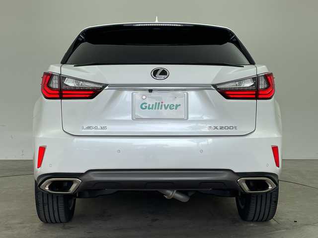 レクサス ＲＸ 200t バージョンL 兵庫県 2016(平28)年 6.7万km ソニッククォーツ ・パノラミックルーフ/・LEXUSsafety/・プリクラッシュセーフティ/・レーダークルーズコントロール/・オートマチックハイビーム/・リヤクロストラフィックアラート/・ブラインドスポットモニター/・クリアランスソナー/・純正12.3インチナビ＆TV＆BT＆USB＆DVD＆BD/・パノラマミックビューモニター/・ビルトインETC2.0/・レザーシート/・前席パワーシート/・全席シートヒーター/・前席シートベンチレーション/・純正20インチアルミホイール/・スマートキー/・パワーバックドア/・3眼LEDヘッドライト/・LEDフォグランプ/・オートライト/・ヘッドアップディスプレイ/・AC100V電源/・ステアリングヒーター/・ステアリングスイッチ