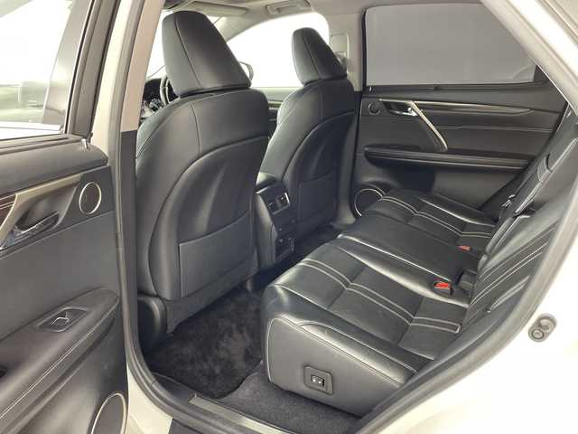 レクサス ＲＸ 200t バージョンL 兵庫県 2016(平28)年 6.7万km ソニッククォーツ ・パノラミックルーフ/・LEXUSsafety/・プリクラッシュセーフティ/・レーダークルーズコントロール/・オートマチックハイビーム/・リヤクロストラフィックアラート/・ブラインドスポットモニター/・クリアランスソナー/・純正12.3インチナビ＆TV＆BT＆USB＆DVD＆BD/・パノラマミックビューモニター/・ビルトインETC2.0/・レザーシート/・前席パワーシート/・全席シートヒーター/・前席シートベンチレーション/・純正20インチアルミホイール/・スマートキー/・パワーバックドア/・3眼LEDヘッドライト/・LEDフォグランプ/・オートライト/・ヘッドアップディスプレイ/・AC100V電源/・ステアリングヒーター/・ステアリングスイッチ