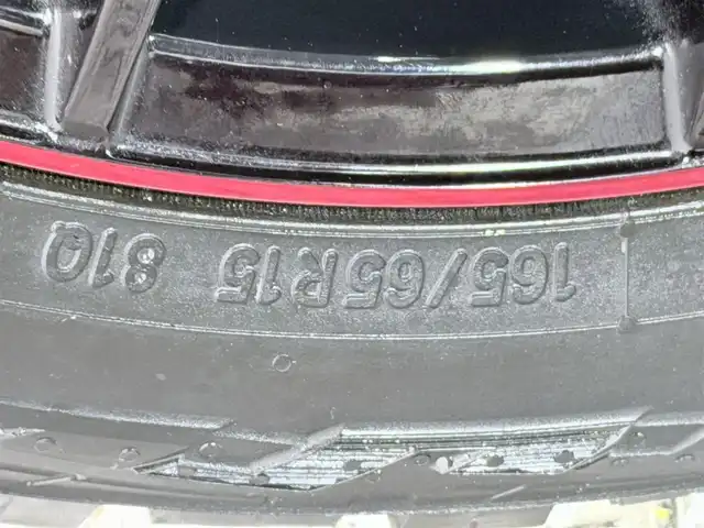 ダイハツ タフト G ターボ 大阪府 2020(令2)年 1.9万km シャイニングホワイトパール ガラスルーフ 社外マフラー 純正9incナビTV 360カメラ シートヒーター レーダークルコン 衝突軽減ブレーキ レーンアシスト スマートキー プッシュスタート 置き型充電 ドライブレコーダー