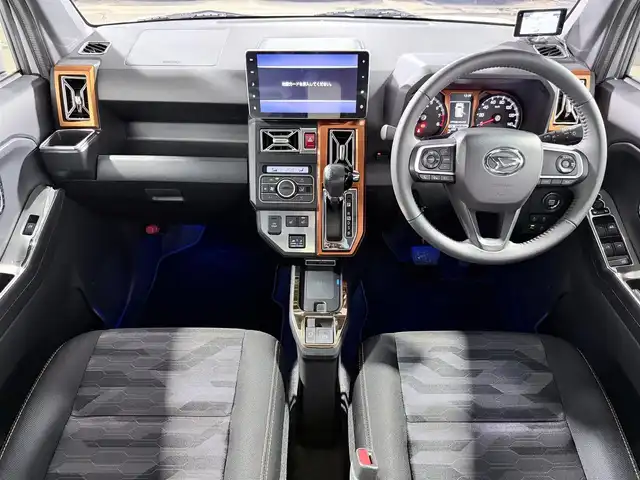 ダイハツ タフト G ターボ 大阪府 2020(令2)年 1.9万km シャイニングホワイトパール ガラスルーフ 社外マフラー 純正9incナビTV 360カメラ シートヒーター レーダークルコン 衝突軽減ブレーキ レーンアシスト スマートキー プッシュスタート 置き型充電 ドライブレコーダー