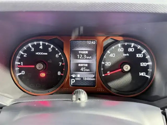 ダイハツ タフト G ターボ 大阪府 2020(令2)年 1.9万km シャイニングホワイトパール ガラスルーフ 社外マフラー 純正9incナビTV 360カメラ シートヒーター レーダークルコン 衝突軽減ブレーキ レーンアシスト スマートキー プッシュスタート 置き型充電 ドライブレコーダー