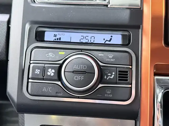 ダイハツ タフト G ターボ 大阪府 2020(令2)年 1.9万km シャイニングホワイトパール ガラスルーフ 社外マフラー 純正9incナビTV 360カメラ シートヒーター レーダークルコン 衝突軽減ブレーキ レーンアシスト スマートキー プッシュスタート 置き型充電 ドライブレコーダー