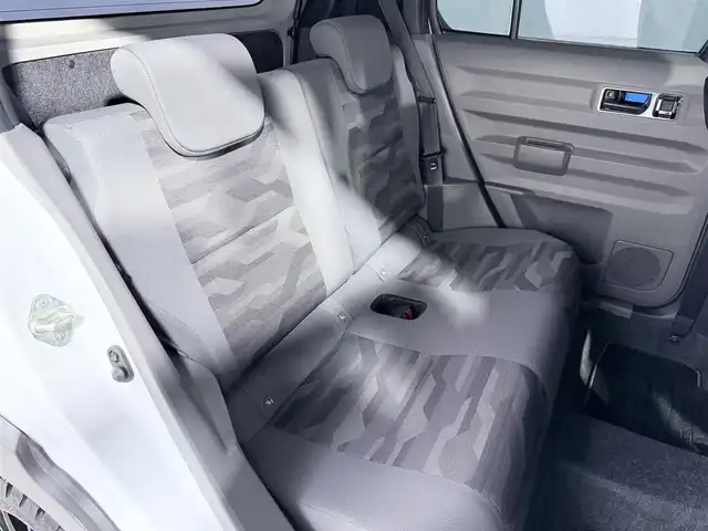 ダイハツ タフト G ターボ 大阪府 2020(令2)年 1.9万km シャイニングホワイトパール ガラスルーフ 社外マフラー 純正9incナビTV 360カメラ シートヒーター レーダークルコン 衝突軽減ブレーキ レーンアシスト スマートキー プッシュスタート 置き型充電 ドライブレコーダー