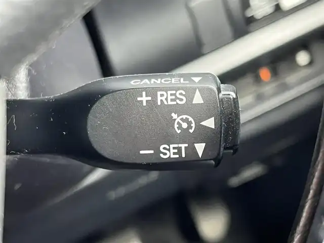 トヨタ ヴォクシー ZS 煌 奈良県 2018(平30)年 6.4万km ブラック トヨタセーフティ　/両側パワースライド　/カロッツェリアサイバーフルセグナビ９インチ　/【ＡＶＩＣ－ＣＥ９０１ＶＯ】　/純正AW　205/60/R16　/純正フロアマット　/３列シート　/８人乗り仕様　/ETC