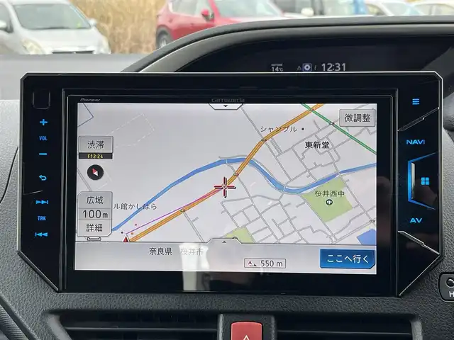 トヨタ ヴォクシー ZS 煌 奈良県 2018(平30)年 6.4万km ブラック トヨタセーフティ　/両側パワースライド　/カロッツェリアサイバーフルセグナビ９インチ　/【ＡＶＩＣ－ＣＥ９０１ＶＯ】　/純正AW　205/60/R16　/純正フロアマット　/３列シート　/８人乗り仕様　/ETC