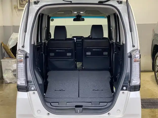 ホンダ Ｎ ＢＯＸ 岐阜県 2017(平29)年 3万km プレミアムホワイトパールⅡ 両側パワースライドドア/バックカメラ/純正ナビ　CD/DVD/ハーフレザーシート/LEDヘッドライト/ステアリングスイッチ/クルーズコントロール/アイドリングストップ/取扱説明書/保証書/スペアキー/ETC/純正フロアマット