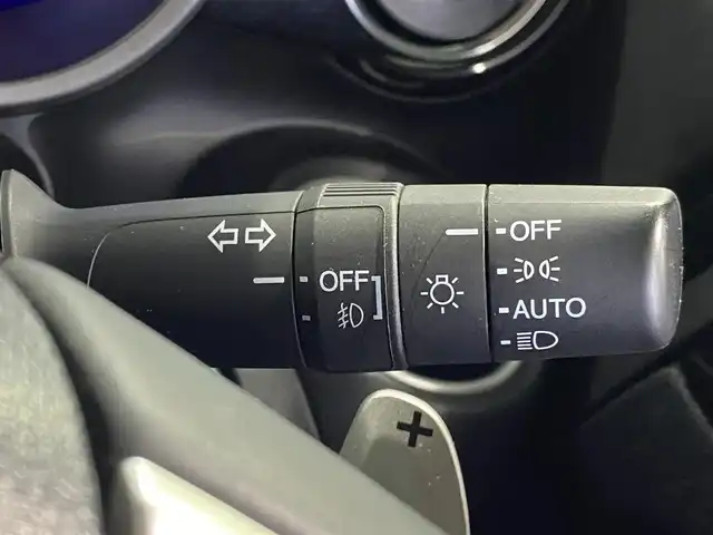 ホンダ Ｎ ＢＯＸ 岐阜県 2017(平29)年 3万km プレミアムホワイトパールⅡ 両側パワースライドドア/バックカメラ/純正ナビ　CD/DVD/ハーフレザーシート/LEDヘッドライト/ステアリングスイッチ/クルーズコントロール/アイドリングストップ/取扱説明書/保証書/スペアキー/ETC/純正フロアマット