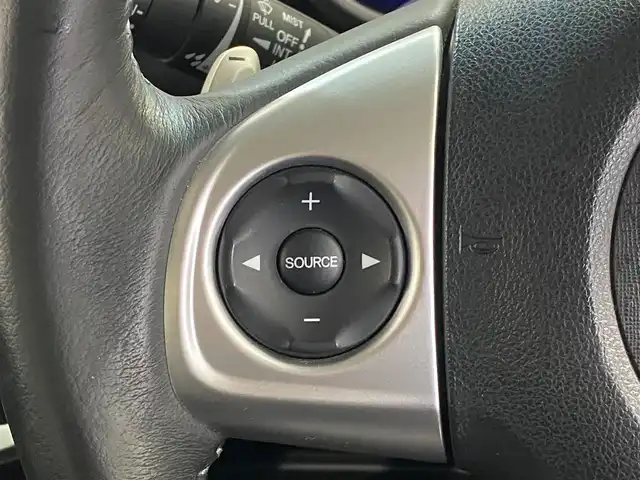 ホンダ Ｎ ＢＯＸ 岐阜県 2017(平29)年 3万km プレミアムホワイトパールⅡ 両側パワースライドドア/バックカメラ/純正ナビ　CD/DVD/ハーフレザーシート/LEDヘッドライト/ステアリングスイッチ/クルーズコントロール/アイドリングストップ/取扱説明書/保証書/スペアキー/ETC/純正フロアマット