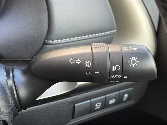 トヨタ アクア Z 神奈川県 2021(令3)年 1.1万km プラチナホワイトパールマイカ 純正ナビ/(FM/AM/TV/BT/Miracast)/バック/全周囲カメラ/BSM/ETC2.0/レーダークルーズコントロール/パーキングアシスト/HUD/ドライブレコーダー(前後)/コーナーセンサー/USB入力端子/レーンキープアシスト/純正AW/スペアキー