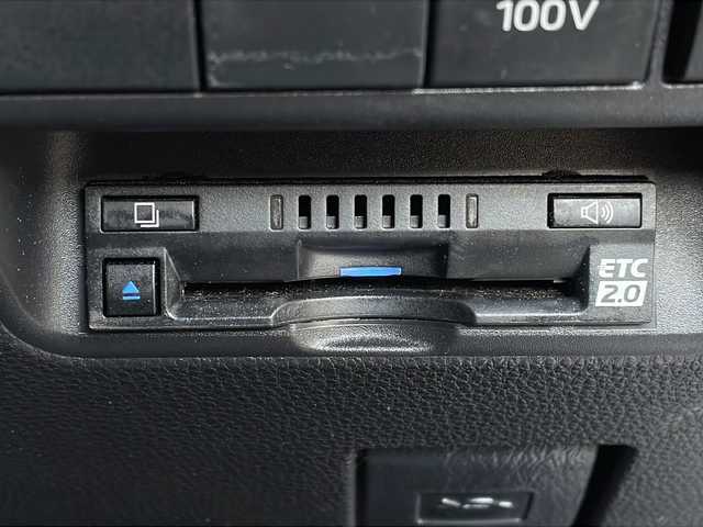 トヨタ アクア Z 神奈川県 2021(令3)年 1.1万km プラチナホワイトパールマイカ 純正ナビ/(FM/AM/TV/BT/Miracast)/バック/全周囲カメラ/BSM/ETC2.0/レーダークルーズコントロール/パーキングアシスト/HUD/ドライブレコーダー(前後)/コーナーセンサー/USB入力端子/レーンキープアシスト/純正AW/スペアキー