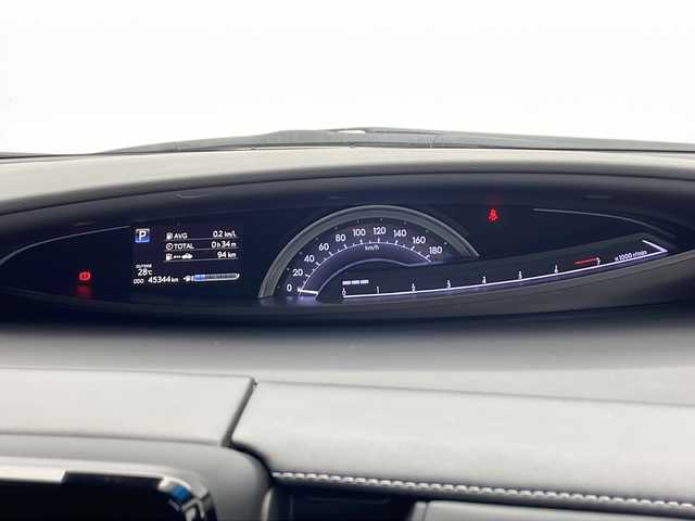 トヨタ エスティマ アエラス プレミアム 千葉県 2017(平29)年 4.6万km ブラック 禁煙車/９インチアルパインナビＸ９Ｚ（フルセグ/DVD/CD/SD/Bluetooth）/アルパインフリップダウンモニター・スピーカー　/ＴＲＤエアロ（F/R）/サンルーフ　/運転席パワーシート　/ハーフレザー調シート/クルーズコントロール/ＬＥＤライト　/ＥＴＣ　/ＵＣＢ　/両側パワースライドドア/純正ドアバイザー/純正フロアマット/純正１８インチアルミホイール
