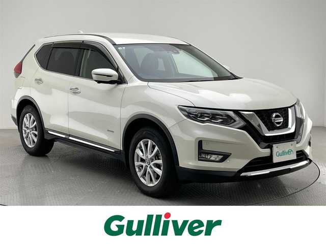 日産 エクストレイル ハイブリッド 20Xi 愛知県 2018(平30)年 5.5万km ブリリアントホワイトパール 純正SDナビ/（CD/DVD/フルセグTV）/バックカメラ/アラウンドビューモニター/プロパイロット/エマージェンシーブレーキ/ブラインドスポットモニター/アダクティブクルーズコントロール/コーナーセンサー（前後）/横滑り防止装置/レーンキープアシスト/衝突軽減システム/インテリジェントルームミラー/パワーバックドア/カプロンシート/全席シートヒーター/ビルトインETC/LEDヘッドライト/フォグランプ/4WD/ドライブレコーダー（前後）/TVキット/純正17インチアルミホイール/スマートキー