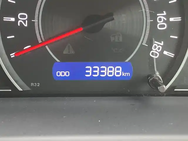 トヨタ ヴォクシー ZS 煌Ⅲ 千葉県 2021(令3)年 3.4万km イナズマスパーキングブラックガラスフレーク 純正10インチナビ/(フルセグTV/BT/CD/DVD/FM/AM)/バックカメラ/モデリスタエアロ/衝突被害軽減システム/車線逸脱警報/クルーズコントロール/純正フリップダウンモニター/ハーフレザーシート/両側パワースライドドア/横滑り防止装置/ETC/アイドリングストップ/LEDヘッドライト/フォグランプ/オートライト/ウィンカーミラー/電動格納ミラー/純正16インチAW/シートリフター/プッシュスタート/スマートキー/スペアキー/フロアマット/ドアバイザー/取扱説明書/保証書