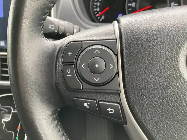 トヨタ ヴォクシー ZS 煌Ⅲ 千葉県 2021(令3)年 3.4万km イナズマスパーキングブラックガラスフレーク 純正10インチナビ/(フルセグTV/BT/CD/DVD/FM/AM)/バックカメラ/モデリスタエアロ/衝突被害軽減システム/車線逸脱警報/クルーズコントロール/純正フリップダウンモニター/ハーフレザーシート/両側パワースライドドア/横滑り防止装置/ETC/アイドリングストップ/LEDヘッドライト/フォグランプ/オートライト/ウィンカーミラー/電動格納ミラー/純正16インチAW/シートリフター/プッシュスタート/スマートキー/スペアキー/フロアマット/ドアバイザー/取扱説明書/保証書