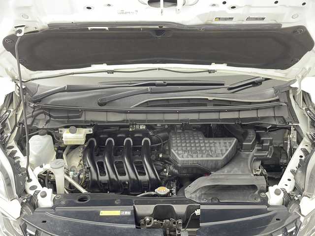 日産 セレナ オーテック セーフティパッケージ 千葉県 2019(平31)年 4.6万km ブリリアントホワイトパール 禁煙車　/衝突軽減システム　/アルパイン１１型ナビ　/ＡＭ　ＦＭ　ＣＤ　ＤＶＤ　ＢＴ　フルセグ　/後席モニター　/全周囲カメラ　/プロパイロット　/両側電動スライドドア　/レーンキープアシスト　/標識検知機能　/コーナーセンサー/デジタルインナーミラー/電格ミラー/LEDヘッドライト/オートライト/電子パーキング/ブレーキホールド/ETC/ステアリングリモコン