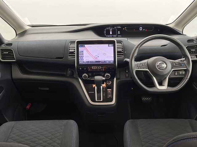 日産 セレナ オーテック セーフティパッケージ 千葉県 2019(平31)年 4.6万km ブリリアントホワイトパール 禁煙車　/衝突軽減システム　/アルパイン１１型ナビ　/ＡＭ　ＦＭ　ＣＤ　ＤＶＤ　ＢＴ　フルセグ　/後席モニター　/全周囲カメラ　/プロパイロット　/両側電動スライドドア　/レーンキープアシスト　/標識検知機能　/コーナーセンサー/デジタルインナーミラー/電格ミラー/LEDヘッドライト/オートライト/電子パーキング/ブレーキホールド/ETC/ステアリングリモコン