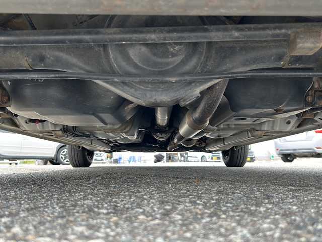 トヨタ ヴィッツ F Dパッケージ ビューティフルS 富山県 2002(平14)年 9.3万km シルバーM 禁煙車　/４ＷＤ　/特別仕様車　/純正アルミ　/純正オーディオ　/電動格納ミラー　/ワンオーナー