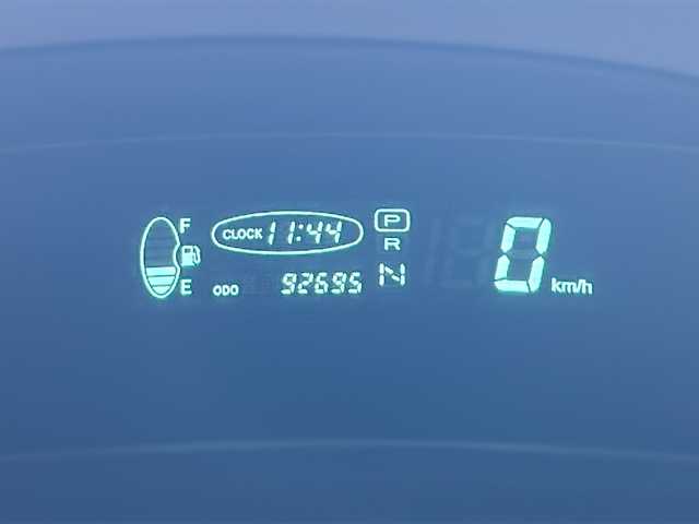 トヨタ ヴィッツ F Dパッケージ ビューティフルS 富山県 2002(平14)年 9.3万km シルバーM 禁煙車　/４ＷＤ　/特別仕様車　/純正アルミ　/純正オーディオ　/電動格納ミラー　/ワンオーナー
