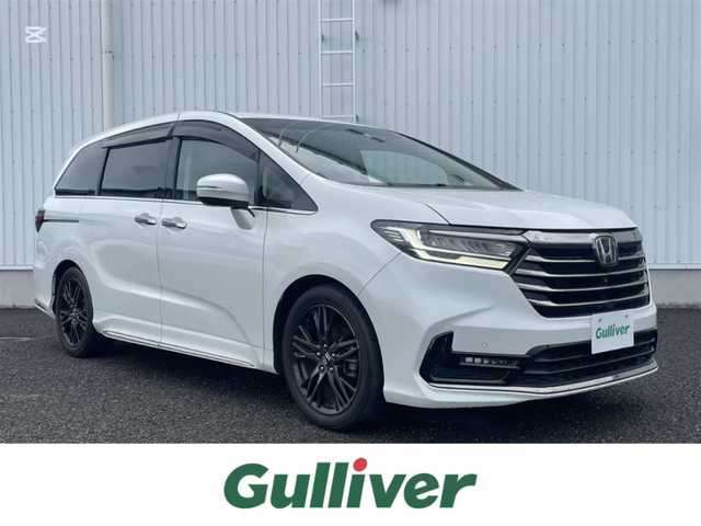 ホンダ オデッセイ アブソルート EX 熊本県 2022(令4)年 4万km パール 純正10インチナビ（VXU-227DYi）/・フルセグTV/Bluetooth/DVD/CD/HDMI/純正12.8型フリップダウンモニター/全周囲カメラ/両側パワースライドドア/パワーテールゲート/シートヒーター/純正前後ドライブレコーダー/前後コーナーセンサー/ビルトインETC2.0/純正18インチアルミホイール/純正フロアマット/純正ドアバイザー/ホンダセンシング/・標識認識システム/・CMBS（衝突軽減システム）/・ACC先行車検知音/・先行車発信警報/・路外逸脱抑制システム/・レーンキープアシストシステム/・ブラインドスポットシステム