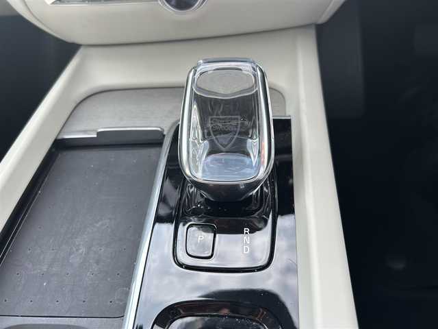 ボルボ Ｖ６０ B5 インスクリプション 滋賀県 2020(令2)年 2.5万km パール 純正ナビ/フルセグテレビ/360°カメラ/ETC/純正ドライブレコーダー前後/レザーシート/シートヒーター/ベンチレーションシート/追従クルーズコントロール/パイロットアシスト/ステアリングアシスト/ハンズフリーパワーテールゲート