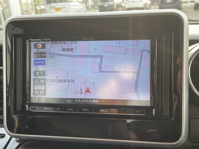 スズキ スペーシア カスタム HYBRID GS 熊本県 2018(平30)年 9.9万km ピュアホワイトP (株)IDOMが運営する【じしゃロン熊本店】の自社ローン専用車両になりますこちらは現金またはオートローンご利用時の価格です。自社ローンご希望の方は別途その旨お申付け下さい/社外ナビ（フルセグＴＶ　ＣＤ　ＢＴ）　/片側パワースライドドア　/ＥＴＣ　/アイドリングストップ　/ステアリングスイッチ　/Ｗ＋サイドエアバッグ　/シートヒーター