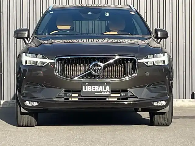 ボルボ ＸＣ６０ T5 AWD モーメンタム 福島県 2018(平30)年 4.8万km グレー ワンオーナー/アダプティブクルーズコントロール/ブラインドスポットモニター/レーンキープアシスト/茶革シート/パワーシート(前席)/シートヒーター(前席)/パワーリアゲート/フットオープナー/純正ナビ(BT/USB/CD)/AppleCarPlay/フルセグTV/360°カメラ/純正18AW/自動駐車/パーキングアシスト/コーナーリングライト/アダプティブヘッドライト/ドライブレコーダー(前方)/ETC/取扱説明書/保証書/スペアキー