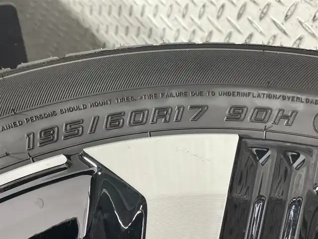 トヨタ ライズ Z 大阪府 2025(令7)年 0.1千km ブラックマイカメタリック 登録済未使用車 純正9incDオーディオ バックカメラ シートヒーター レーダークルコン 衝突軽減ブレーキ レーンアシスト スマートキー プッシュスタート クリアランスソナー