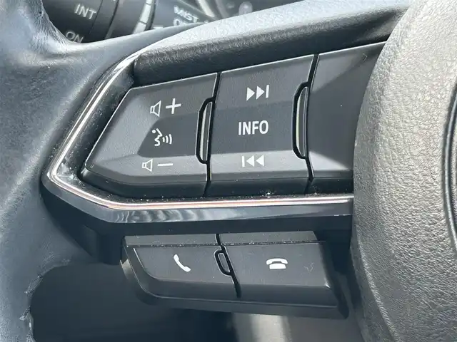 マツダ ＣＸ－５ XD Lパッケージ 兵庫県 2017(平29)年 5.9万km スノーフレイクホワイトパールマイカ 純正SDナビ/BTオーディオ/CD/DVD再生機能/バックカメラ/サンルーフ/前席パワーシート/前席シートヒーター/ステアリングヒーター/BOSEサウンドシステム/パワーバックドア/LEDヘッドライト/純正ナビ19インチAW/電動パーキングブレーキ