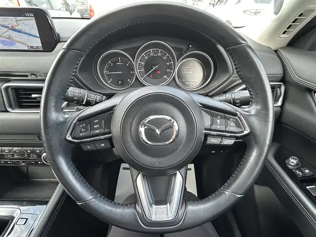 マツダ ＣＸ－５ XD Lパッケージ 兵庫県 2017(平29)年 5.9万km スノーフレイクホワイトパールマイカ 純正SDナビ/BTオーディオ/CD/DVD再生機能/バックカメラ/サンルーフ/前席パワーシート/前席シートヒーター/ステアリングヒーター/BOSEサウンドシステム/パワーバックドア/LEDヘッドライト/純正ナビ19インチAW/電動パーキングブレーキ