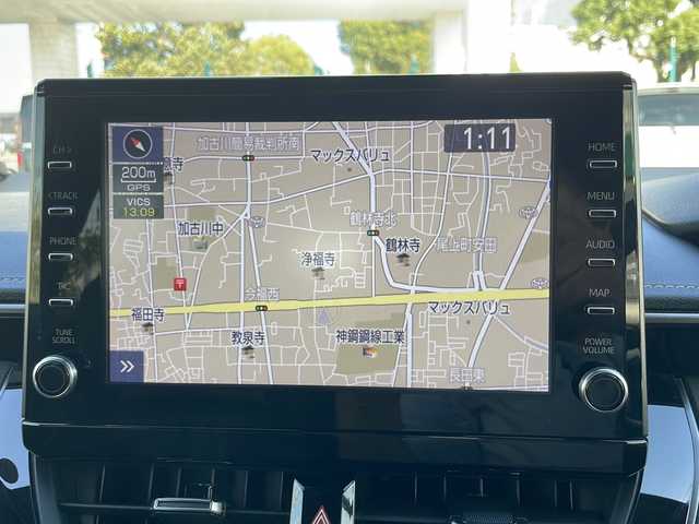 トヨタ カローラツーリング ダブルバイビー 兵庫県 2022(令4)年 1万km プラチナホワイトパールマイカ 保証書・取説・有/純正メモリーナビ・BT・FM・AM/バックカメラ/ETC2.0/前後ドライブレコーダー/追尾機能付きクルーズコントロール/車線逸脱防止支援システム/衝突被害軽減ブレーキ/パーキングブレーキサポート/クリアランスソナー/リアトラフィックアラート/ロードサインアシスト/ハンドルヒーター/シートヒーター/ブレーキホールド/電動パーキングブレーキ/ブラインドスポットミラー/プッシュスタート/スマートキー×2/純正フロアマット/純正ドアバイザー