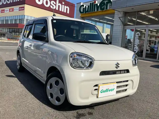 スズキ アルト L 滋賀県 2022(令4)年 1.4万km ソフトベージュメタリック ワンオーナー/車検9年8月まで/スズキセーフティサポート/アップグレードパッケージ/LEDヘッドライト/前席シートヒーター/オートエアコン/クラリオンCD/USBプレーヤー/ブラックドアミラー/リモコンキー/純正フロアマット/スペアキー有り/取扱説明書/保証書
