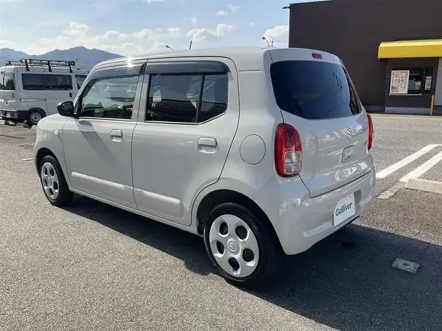 スズキ アルト L 滋賀県 2022(令4)年 1.4万km ソフトベージュメタリック ワンオーナー/車検9年8月まで/スズキセーフティサポート/アップグレードパッケージ/LEDヘッドライト/前席シートヒーター/オートエアコン/クラリオンCD/USBプレーヤー/ブラックドアミラー/リモコンキー/純正フロアマット/スペアキー有り/取扱説明書/保証書