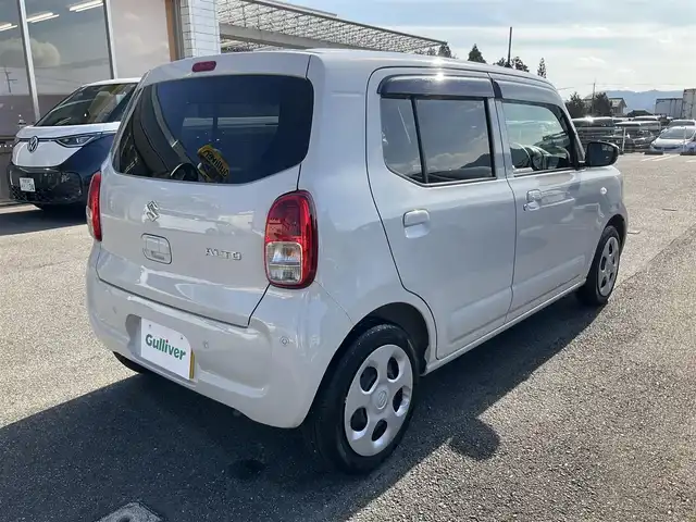 スズキ アルト L 滋賀県 2022(令4)年 1.4万km ソフトベージュメタリック ワンオーナー/車検9年8月まで/スズキセーフティサポート/アップグレードパッケージ/LEDヘッドライト/前席シートヒーター/オートエアコン/クラリオンCD/USBプレーヤー/ブラックドアミラー/リモコンキー/純正フロアマット/スペアキー有り/取扱説明書/保証書