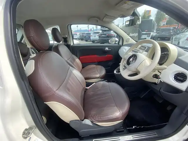 フィアット ５００ 1．2 ポップ 福岡県 2010(平22)年 8.4万km ボサノバホワイト ・社外ETC/・純正17AW/・保証書/・取扱説明書/・ハロゲンランプ/・リモコンキー/・MP3/・CDプレイヤー/・MTモード付AT/・シートカバー