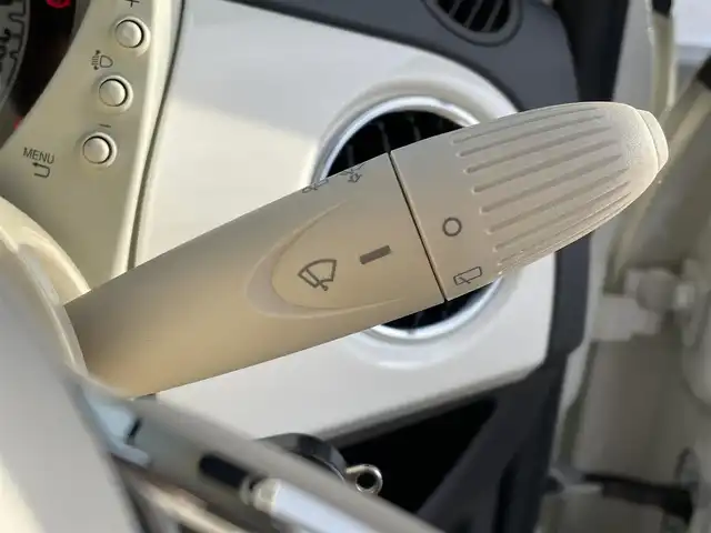 フィアット ５００ ツインエア ポップ 東京都 2016(平28)年 1.3万km 白 社外ナビ（カロッツェリア）　AVIC-RZ33/バックカメラ/ドライブレコーダー/横滑り防止装置/純正フロアマット/USB入力端子