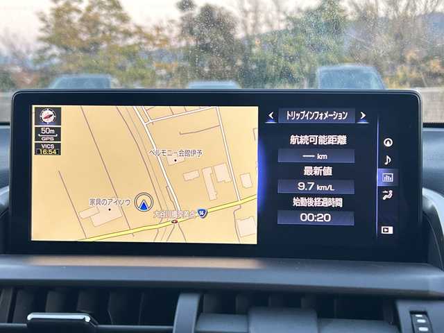 レクサス ＮＸ 愛媛県 2019(平31)年 6.9万km ソニッククォーツ 純正ナビ/ブラインドスポットモニター/バックカメラ/衝突軽減システム/シートヒーター/ビルトインETC/コーナーセンサー前後/合皮シート/クルーズコントロール追従あり/ドライブレコーダー前後/レーンキープアシスト/オートハイビーム/フォグランプ/パドルシフト/スマートキー/横滑り防止装置/純正フロアマット/純正17AW