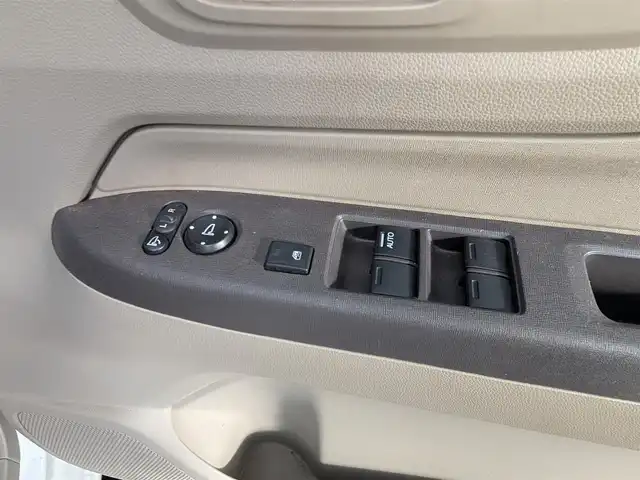 ホンダ Ｎ ＷＧＮ G SSパッケージⅡ 福井県 2018(平30)年 2.7万km プラチナホワイトパール Gathersメモリーナビ/（FM/AM/CD/Bluetooth）/スマートキー/プッシュスタート/純正ビルトインETC/バックカメラ/City-Brake Active System/ヘッドライトレベリングダイヤル/電動格納ミラー/USB給電口×３/ドライブレコーダー前方のみ