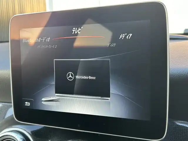 メルセデス・ベンツ ＣＬＡ１８０ Sブレイク AMG スタイル 福岡県 2018(平30)年 2.6万km カルサイトホワイト レーダーセーフティーパッケージ/純正ナビ/CD.DVD/フルセグTV/Bluetooth/バックカメラ/電動リアゲート/ブラインドスポットアシスト/パドルシフト/ACC/ブラックハーフレザーシート/シートヒーター（D/N席）/純正18インチAw/ACC/レーンキープアシスト