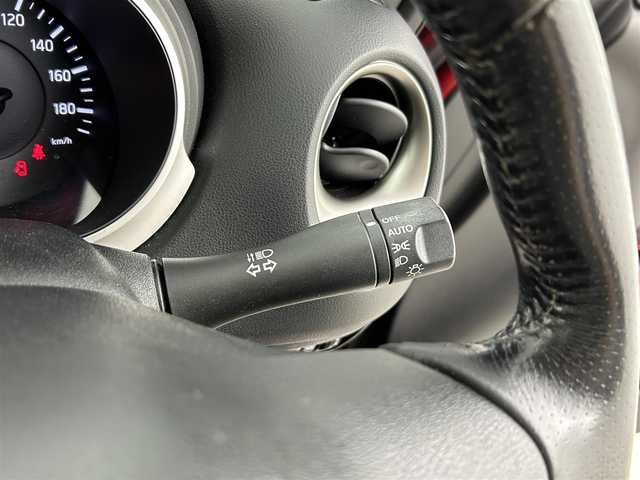日産 ジューク 15RX 福岡県 2011(平23)年 7.8万km ラディアントレッド 社外ナビ（Ｂｌｕｅｔｏｏｔｈ，フルセグＴＶ）　/前後ドライブレコーダー　/ＥＴＣ　/電動格納式ドアミラー　/オートライト　/ドアバイザー　/リモコンキー　/純正フロアマット　/社外アルミホイールスタッドレスタイヤ車載