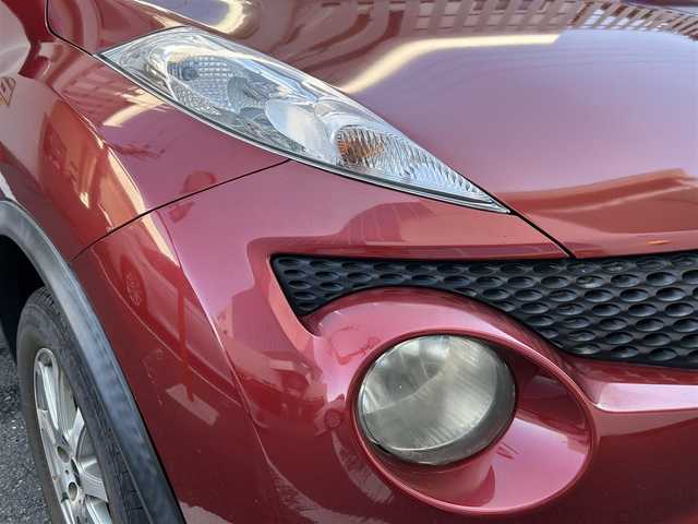 日産 ジューク 15RX 福岡県 2011(平23)年 7.8万km ラディアントレッド 社外ナビ（Ｂｌｕｅｔｏｏｔｈ，フルセグＴＶ）　/前後ドライブレコーダー　/ＥＴＣ　/電動格納式ドアミラー　/オートライト　/ドアバイザー　/リモコンキー　/純正フロアマット　/社外アルミホイールスタッドレスタイヤ車載