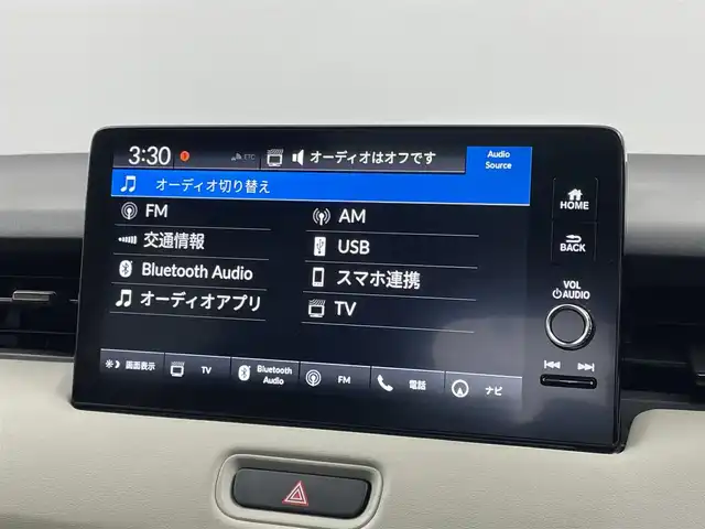 ホンダ ヴェゼル ハイブリッド e:HEV PLaY 埼玉県 2022(令4)年 1.3万km プレミアムサンライトホワイトパール 純正９型ナビ　フルセグＴＶ　カープレイ　パノラマルーフ　ハーフホワイトレザー　シートヒーター　ステアリングヒーター　電動リアゲート　衝突軽減　バックカメラ　コーナーセンサー　アダプティブクルーズ