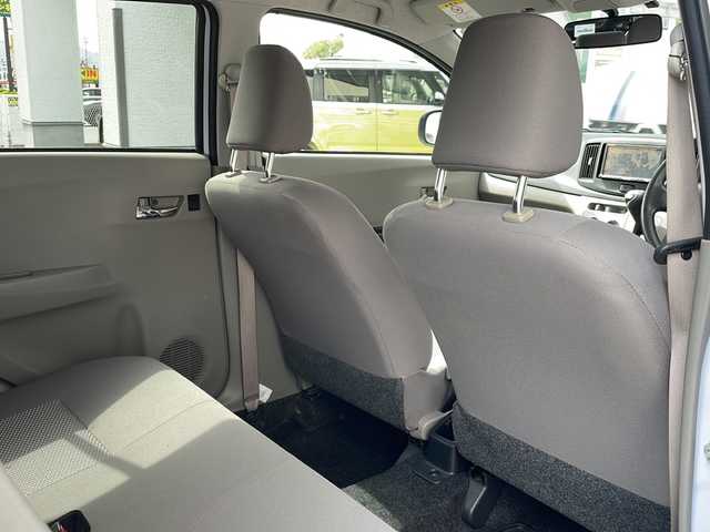 ダイハツ ミラ イース Xf SA 山形県 2014(平26)年 6.8万km ロイヤルブルーマイカメタリック ・スマートアシスト/・社外HDDナビ/CD/DVD/ワンセグTV/・ETC/・アイドリングストップ/・横滑り防止装置/・キーレスキー/・ホイル付ノーマルタイヤ車載