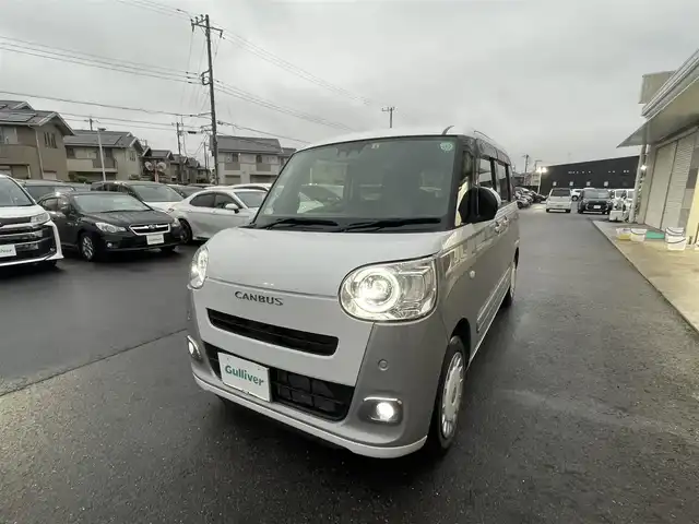 ダイハツ ムーヴ キャンバス ストライプス G 茨城県 2022(令4)年 2.6万km シャイニングホワイトパール/スムーズグレーマイカメタリック 純正ナビ/ワンオーナー/フルセグ視聴可/Bluetooth接続/ETC/USB接続/バックカメラ/シートヒーター（D＋N席）/両側パワスラ/コーナーセンサー（前後）