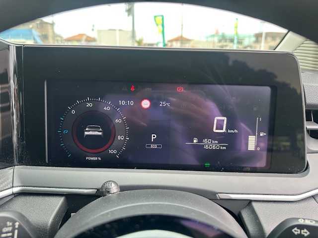 日産 ノート X 大阪府 2021(令3)年 1.6万km ピュアホワイトパール 純正９インチナビ　/フルセグ　/Ｂｌｕｅｔｏｏｔｈ　/バックカメラ　/ドライブレコーダー　/前後コーナーセンサー　/ＬＥＤヘッドライト　/オートハイビーム　/フロアーマット　/サイドバイザー　/ＥＴＣ