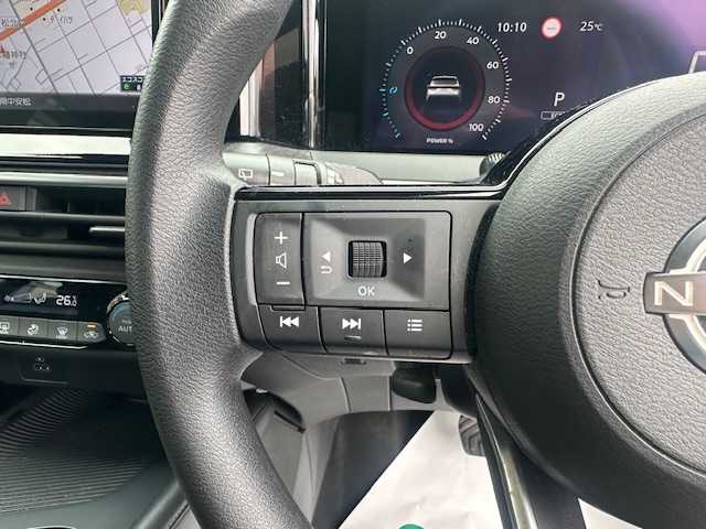 日産 ノート X 大阪府 2021(令3)年 1.6万km ピュアホワイトパール 純正９インチナビ　/フルセグ　/Ｂｌｕｅｔｏｏｔｈ　/バックカメラ　/ドライブレコーダー　/前後コーナーセンサー　/ＬＥＤヘッドライト　/オートハイビーム　/フロアーマット　/サイドバイザー　/ＥＴＣ