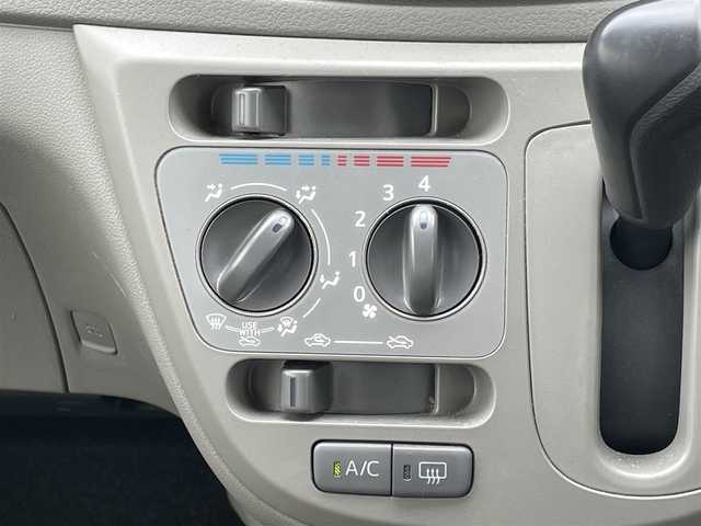 ダイハツ ミラ イース L 道央・札幌 2012(平24)年 11.2万km コットンアイボリー 社外オーディオ/AM/FM/CD/AUX/エコアイドル/リモコンキー/ハロゲンヘッドライト/ヘッドライトレベライザー/純正フロアマット/ドアバイザー
