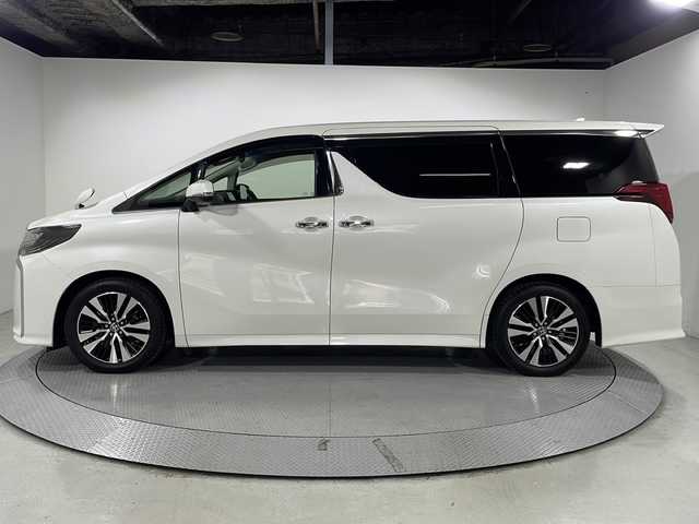 トヨタ アルファード S Cパッケージ 広島県 2019(令1)年 4万km ホワイトパールクリスタルシャイン ツインムーンルーフ/ALPINE11型ナビ/ALPINE後席モニター/三眼LEDヘッドライト/パワーバックドア/パワーシート/ポジションメモリー/シートヒーター/ベンチレーション/ステアリングヒーター/パワーオットマン/両側パワースライドドア/バックカメラ/セーフティセンス/・プリクラッシュセーフティ/・レーンディパーチャーアラート/・アダプティブハイビーム/・レーダークルーズコントロール/純正18インチAW/ETC/USB/HDMI入力端子