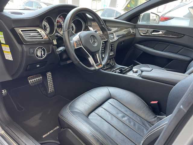 メルセデス・ベンツ ＣＬＳ３５０ SB Bエフィシェンシー AMGスポP 愛知県 2011(平23)年 5.8万km パラジウムシルバー サンルーフ/純正HDDナビ/・DVD／Bluetooth／MS／地デジTV/バックビューカメラ/クルーズコントロール/前席メモリ機能付パワーシート/前席シートヒーター/パワーリアゲート/LEDヘッドライト/リア電動サンシェード/パドルシフト/純正AMG19インチAW/社外前方ドラレコ〈DRY-WiFiV5〉/キーレスゴー