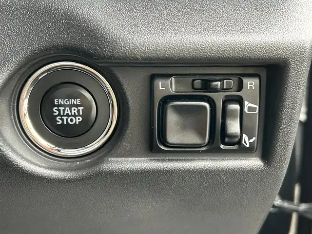 スズキ ジムニー XC 愛媛県 2021(令3)年 1.5万km ブルーイッシュブラックパール3 1オーナー/純正7型ナビ(AM/FM/CD/DVD/BT/フルセグTV)/バックカメラ/クルーズコントロール/ドライブレコーダー/純正フロアマット/純正ドアバイザー/全席シートヒーター/ヒートミラー/電格ミラー/ヘッドライトウォッシャー/ETC/ISOFIX/シガーソケット/LEDヘッドライト/APIO背面タイヤカバー/現状サマー(純正AW)(175/80/R16)/BRIDGESTONE DUELER H/T 684II